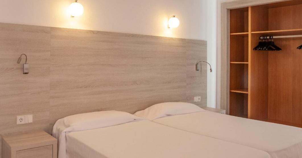 Mallorca Rooms Cala Millor 2 Bagian luar foto