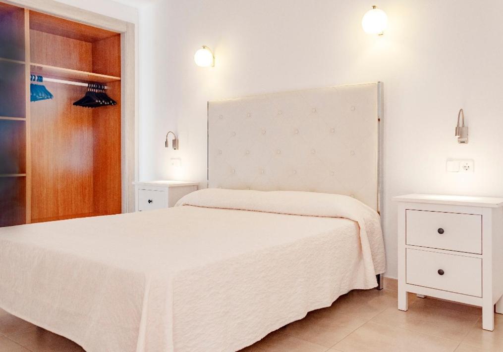 Mallorca Rooms Cala Millor 2 Bagian luar foto